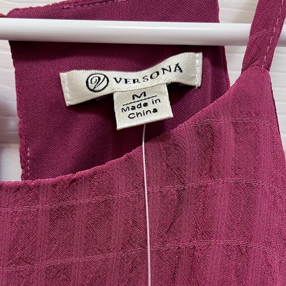 NWT Versona Romper Size Medium - Picture 4 of 5